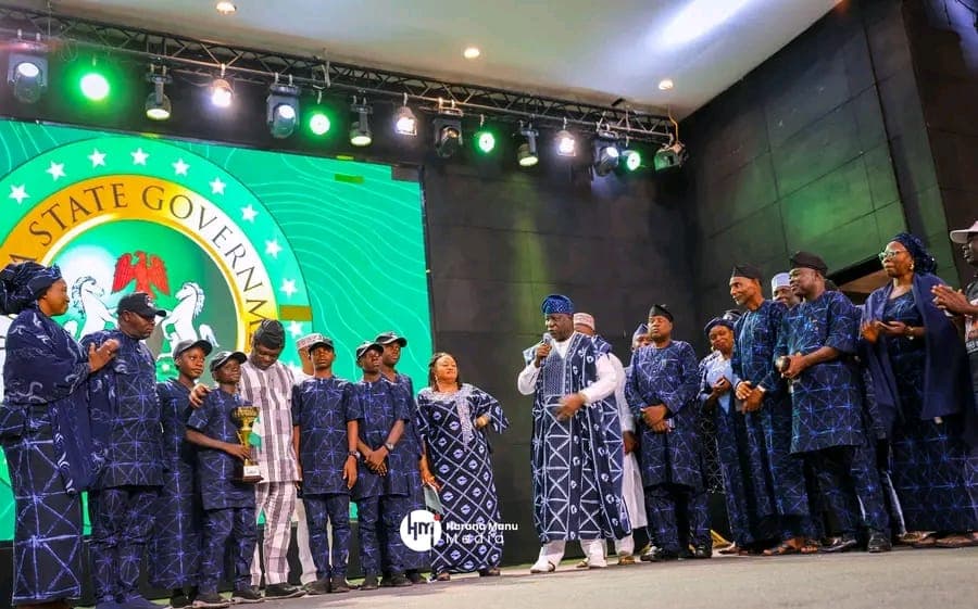 GOVERNOR KEFAS RECEIVES TEAM NIGERIA, RWANDA DEBATE CHAMPIONS